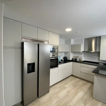 Apartmán Nuevo, Accesible Y Con Piscina !!! Salamanka