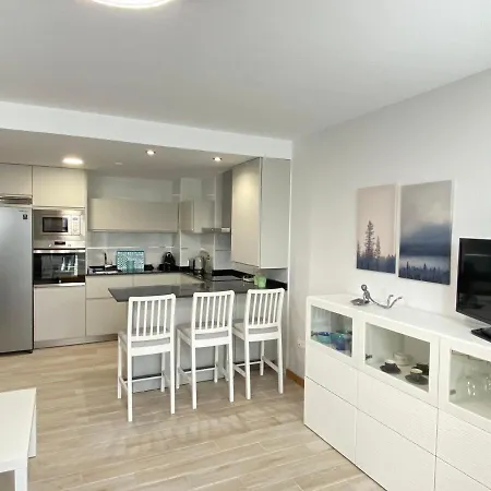 Nuevo, Accesible Y Con Piscina !!! *