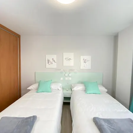 Apartmán Nuevo, Accesible Y Con Piscina !!! *