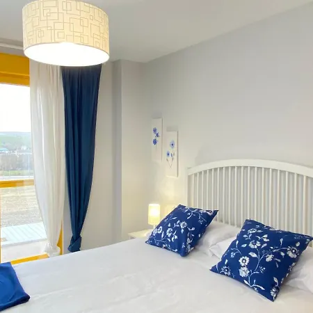 Apartmán Nuevo, Accesible Y Con Piscina !!! *