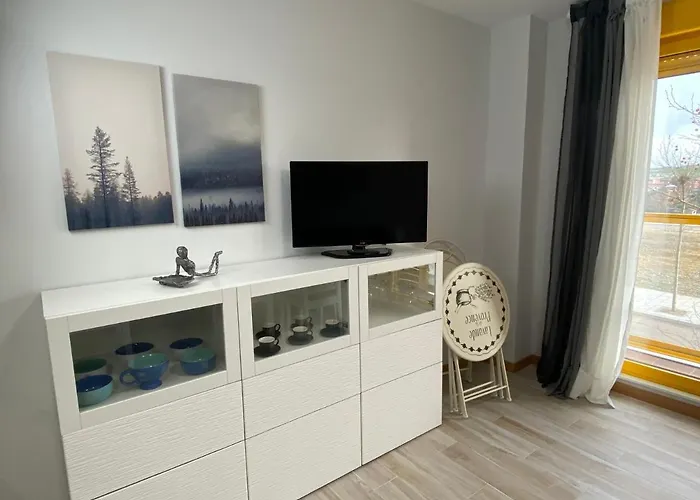 Nuevo, Accesible Y Con Piscina !!! * 萨拉曼卡